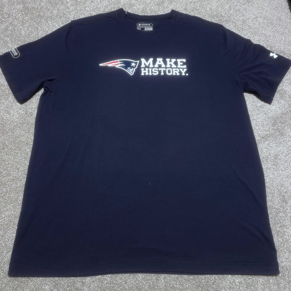 Under Armour Mens XL New England Patriots Make History Graphic Tee Navy Blue NFL